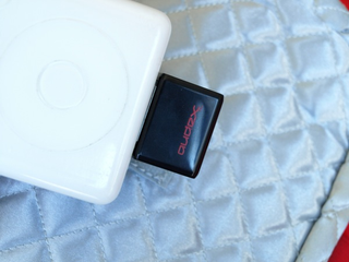 Illustration for article titled Burton iPod AMP Pack: Snowmodo Review
